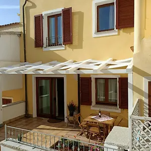 https://santa-teresa-gallura-green-house.in-sardinia.net
